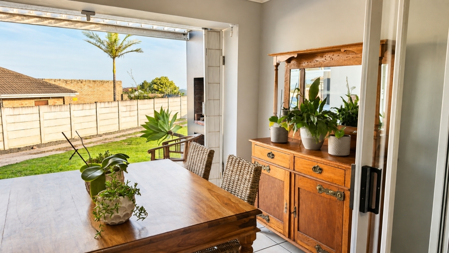 4 Bedroom Property for Sale in Gonubie Eastern Cape
